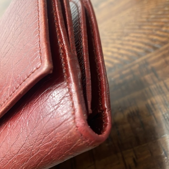 GUCCI CalfskinSoho Studded Wallet - Picture 14 of 15